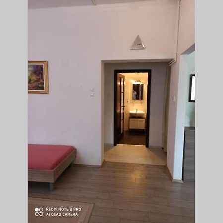 M&M Apartman Budapest Esterno foto