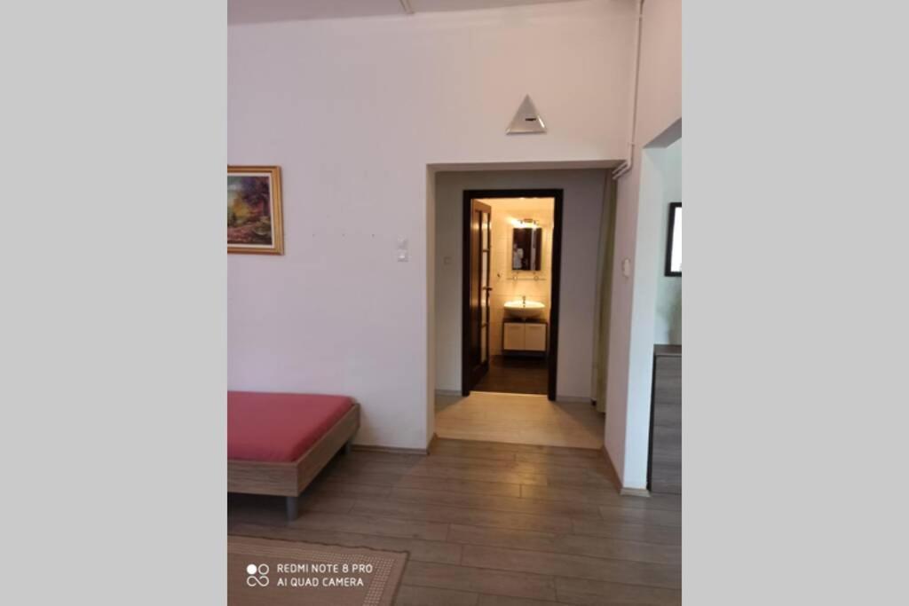 M&M Apartman Budapest Esterno foto